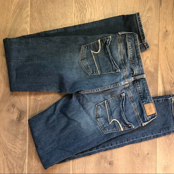 American Eagle distressed skinny jeans - Picture 2 of 5